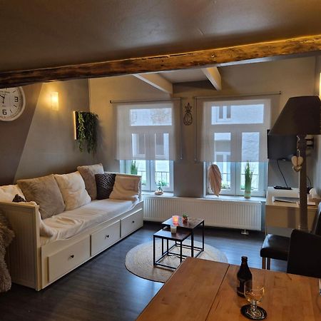Studio Au Centre De Chimay, Arrivee Autonome Экстерьер фото