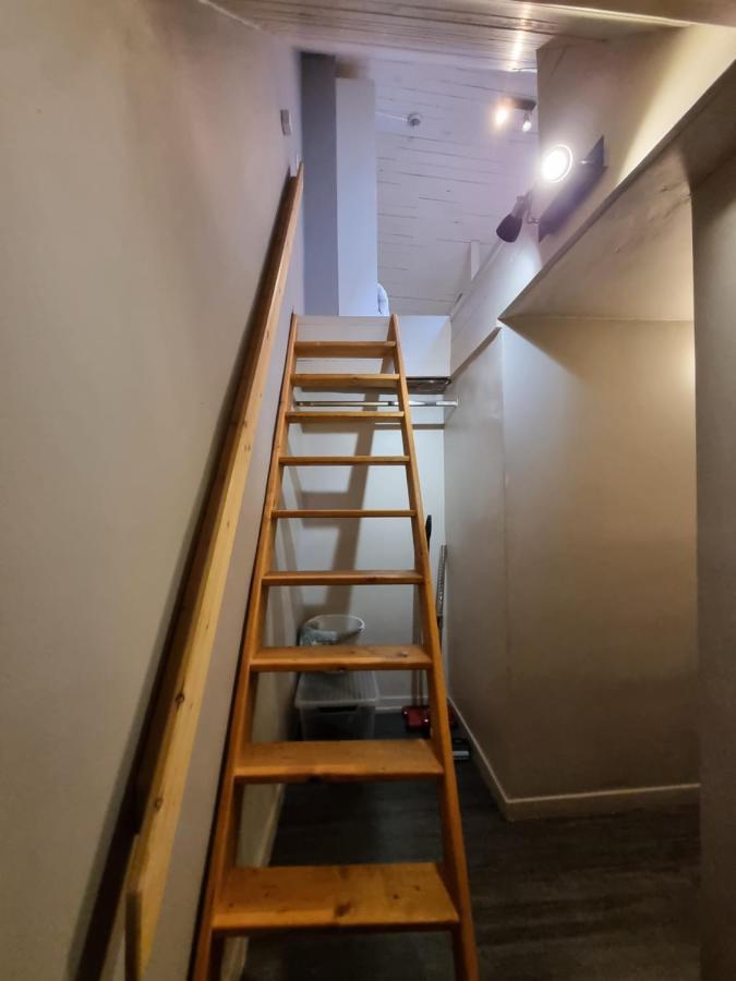 Studio Au Centre De Chimay, Arrivee Autonome Экстерьер фото