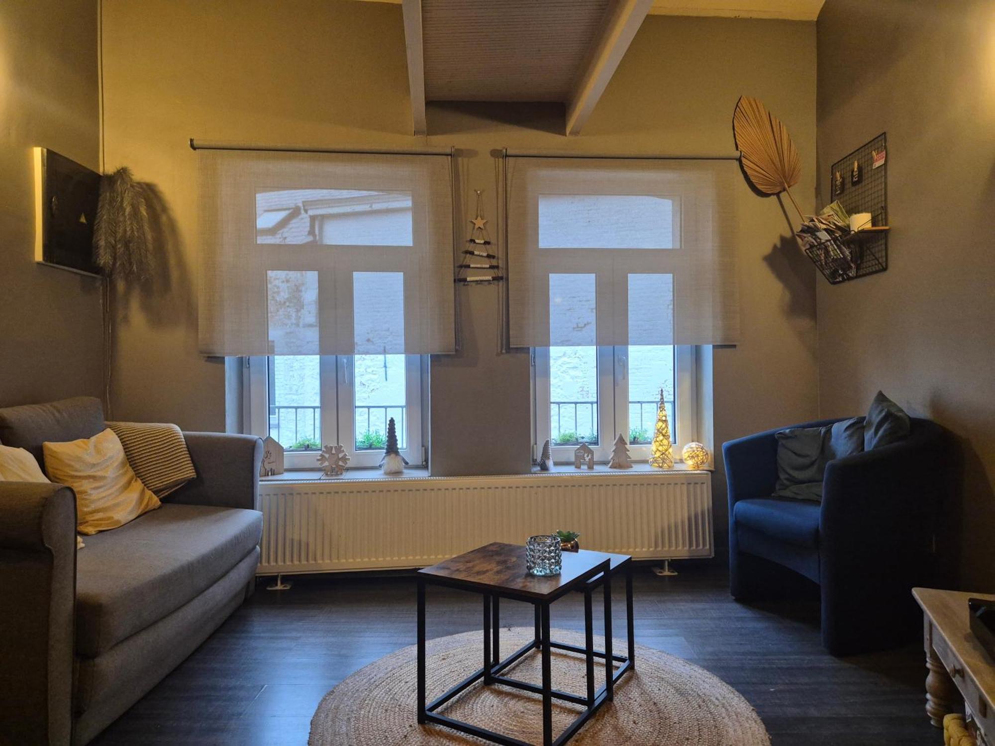 Studio Au Centre De Chimay, Arrivee Autonome Экстерьер фото